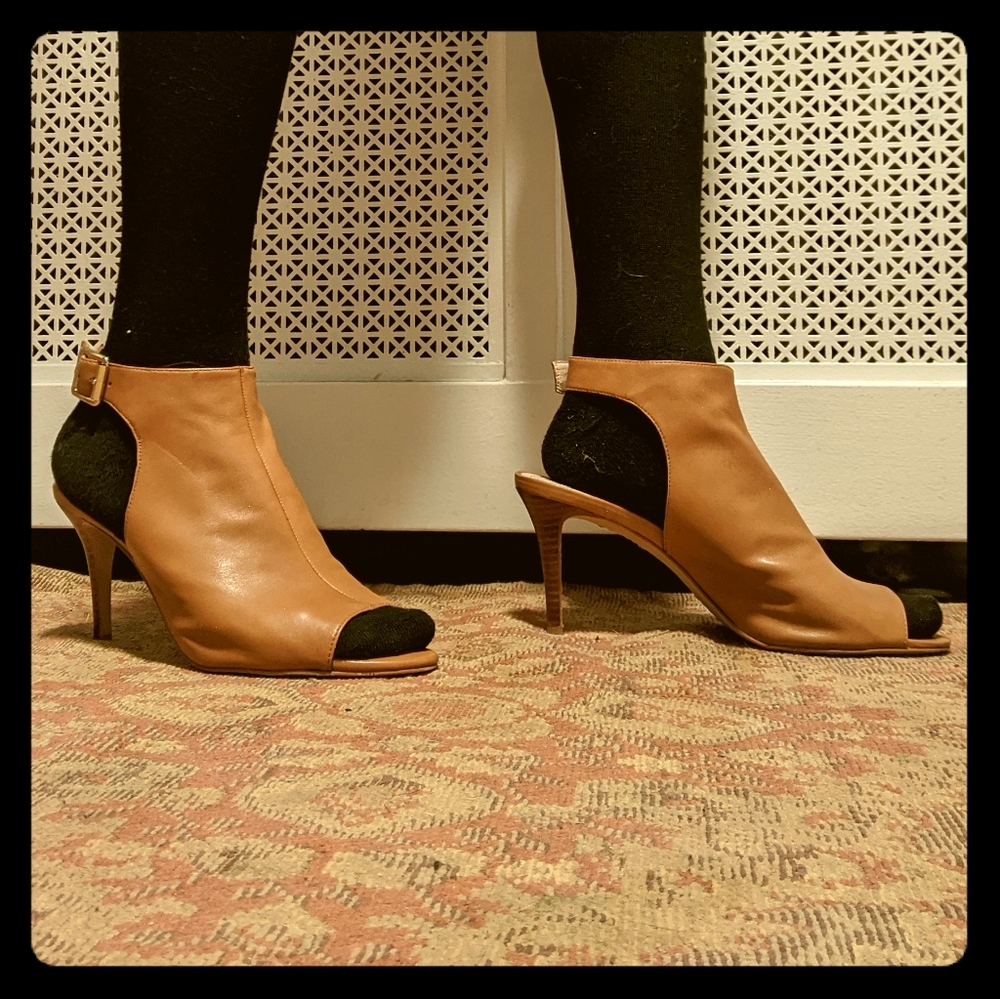 Tan Leather Vince Camuto Heel Shoes